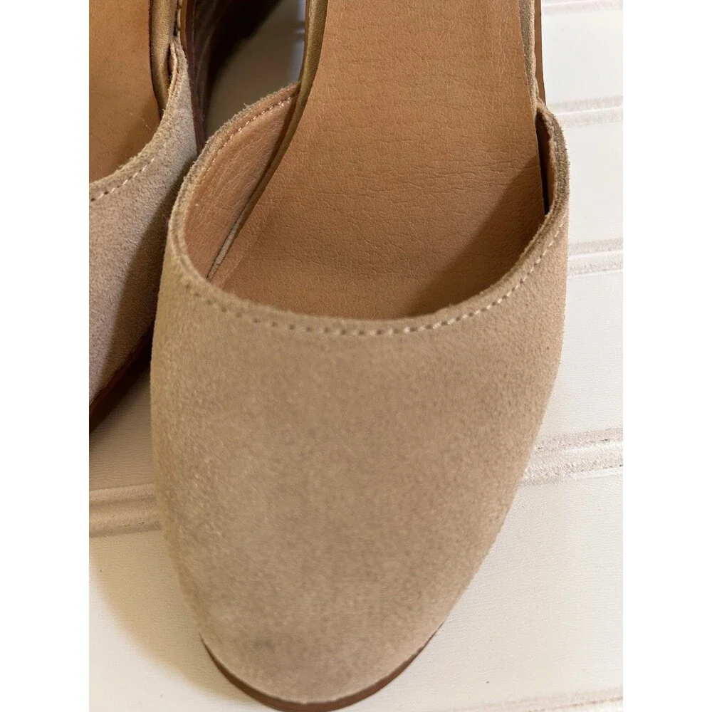 Crown Vintage Ladawen Wedge Heels Women 7M Beige Suede Strappy Buckle Pump Shoe